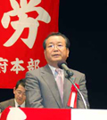 あいさつする川口連合大阪会長の写真
